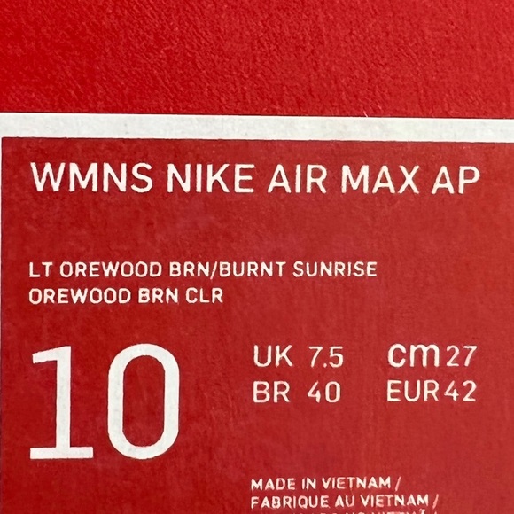 NWT Nike Air Max AP Women’s Shoes - Picture 10 of 10